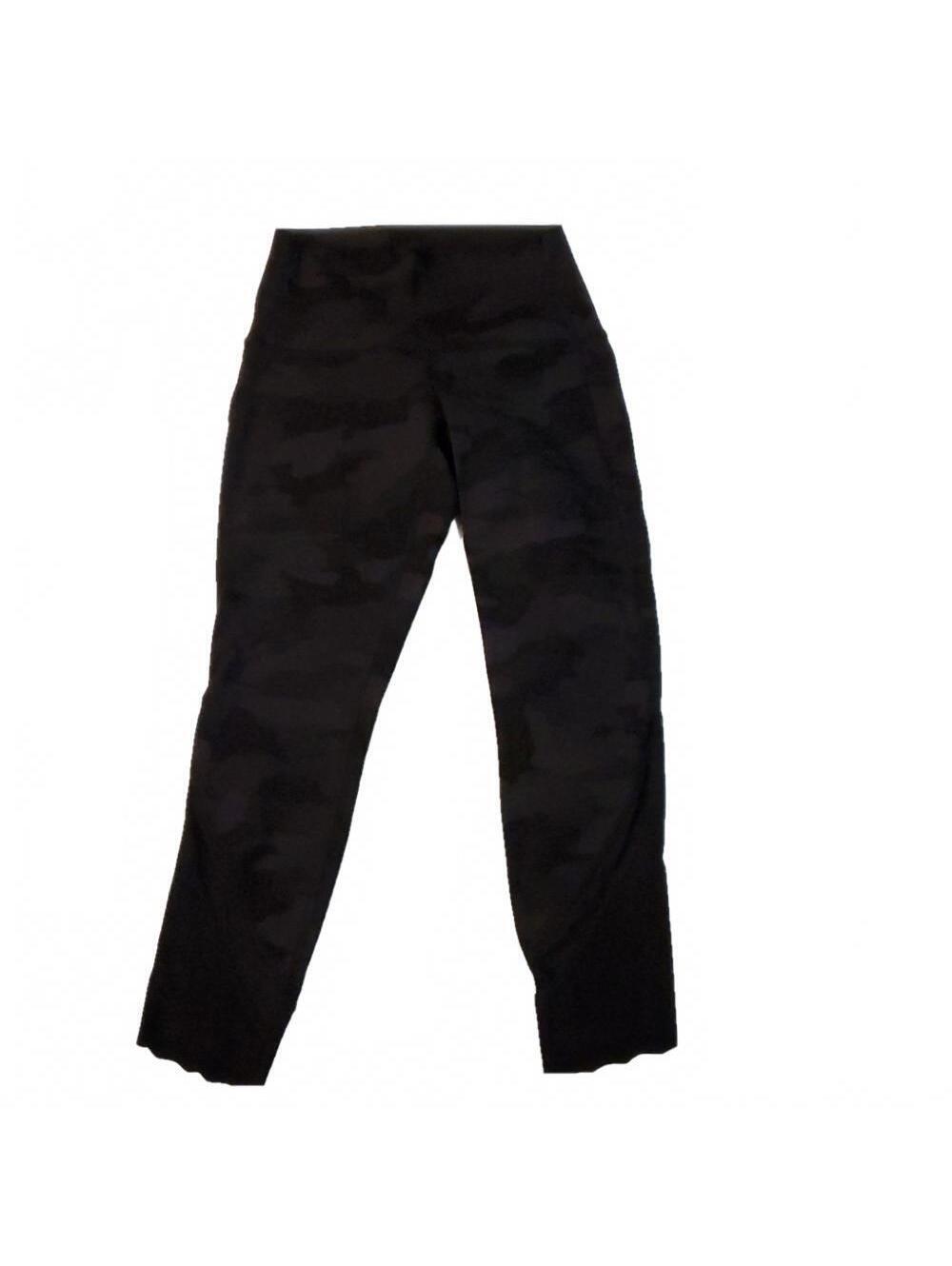 #732 Lululemon camo leggings size 4 b922